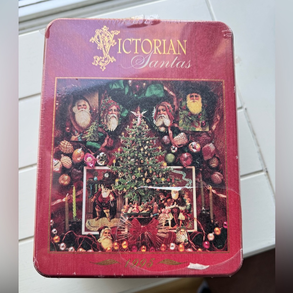 Victorian Santas puzzle ~ 500 Pieces. When completed measures 20”x 20”.